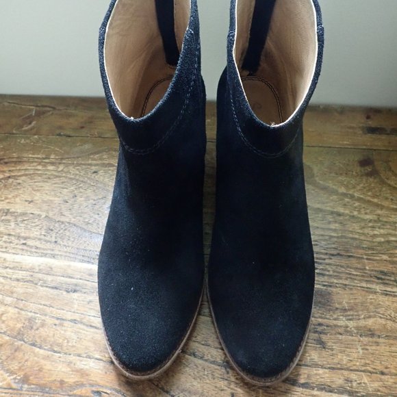Like New and Freshly Treated Splendid Black Suede Booties US 8M $30 - Picture 1 of 5